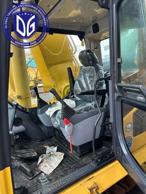 Komatsu PC450-8 เครื่องขุดขนาดใหญ่