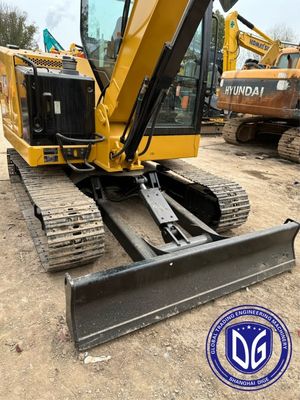 306GC ใช้ Caterpillar 6 ตัน Excavator เพิ่มความมั่นคงบนพื้นที่ไม่เรียบ