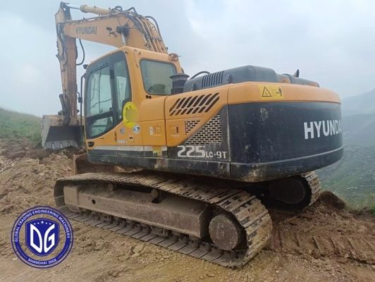 เครื่องขุด 20 ตัน Hyundai รุ่น 225LC-9T เครื่องขุดล้อมือสอง สภาพดี