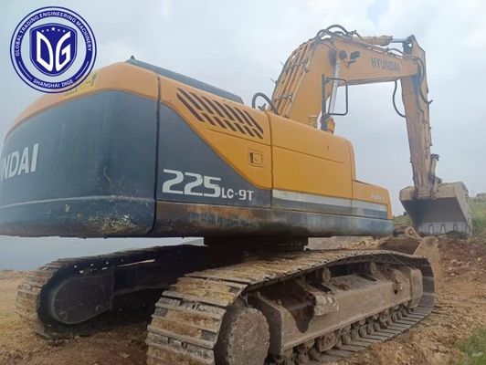 เครื่องขุด 20 ตัน Hyundai รุ่น 225LC-9T เครื่องขุดล้อมือสอง สภาพดี