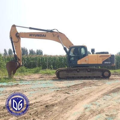 R305VS เครื่องขุด Hyundai ขนาด 30.5 ตัน และความจุในการเย็นสําหรับการทํางานต่อเนื่อง