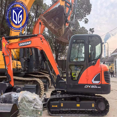 ปลอดภัยและมั่นคง DX60 ใช้ Doosan 6 ตัน Excavator ใช้ Mini ด้วยการปรับปรุงเต็ม