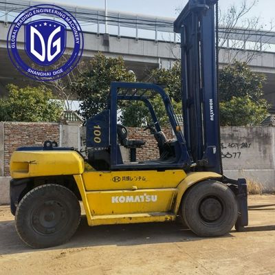 10t FD100 ใช้ Komatsu โฟร์คลิฟท์ ด้วยเครื่องไฮดรอลิกที่แข็งแรง