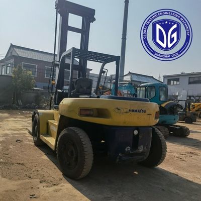 10t FD100 ใช้ Komatsu โฟร์คลิฟท์ ด้วยเครื่องไฮดรอลิกที่แข็งแรง