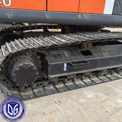 24 ตัน ZX240 ใช้ Hitachi Excavator ใช้ Crawler Excavator ขับเคลื่อน ไฮดรอลิกขับเคลื่อน