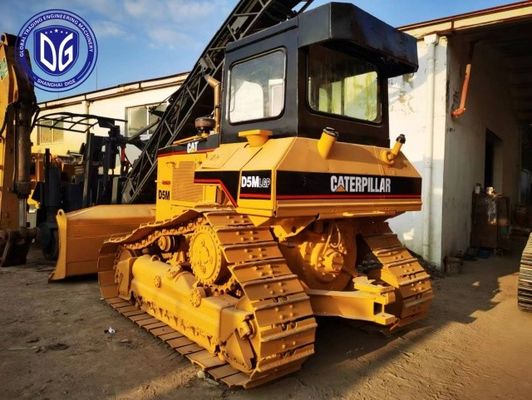สาขากําเนิดญี่ปุ่น D5M บูลโดเซอร์ Caterpillar มือสอง D5M