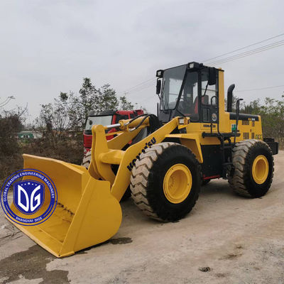 เครื่องบรรทุกด้านหน้า WA360-3 เครื่องบรรทุกมือสอง Komatsu เครื่องบรรทุกไฮดรอลิก จากญี่ปุ่น
