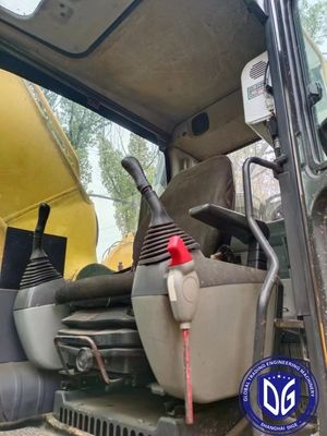 Komatsu PC220-8 เครื่องขุดพลาที่เคยใช้ ระบบจัดการน้ํามันอัตโนมัติ