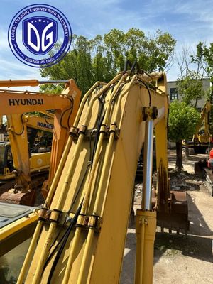 PC240-8 ของ Komatsu 24 ตัน