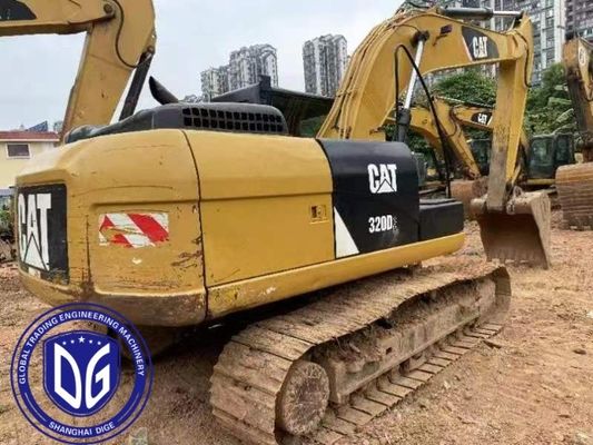 320D2 เครื่องขุดหิน Caterpillar 20 ตัน ที่ใช้แล้ว มีความสามารถในการรับน้ําหนักสูงกว่า