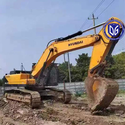รุ่น Hyundai 520 มือสอง เครื่องขุดไฮดรอลิก ขนาดใหญ่ 52 ตัน มือใหม่ และ 1 เครื่องมีในตอนนี้