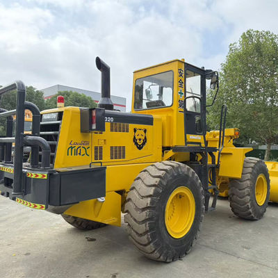 เครื่องบรรทุกยี่ห้อญี่ปุ่น Komatsu WA320 เครื่องบรรทุกยี่ห้อที่ใช้สําหรับเครื่องมือก่อสร้าง Komatsu