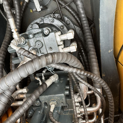 Hyundai 220 เครื่องขุดไฮดรอลิกมือสอง ด้วยเครื่องยนต์ Cummins B7 สําหรับขาย เครื่องขุด Crawler