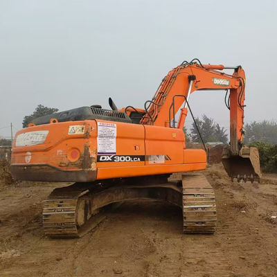 Doosan DX300LCA ของแท้ เครื่องขุดไฮดรอลิกมือสอง พร้อมเครื่อง DE08TIS สําหรับขาย เครื่องขุด Crawler