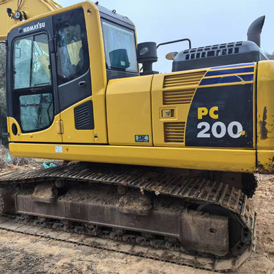 สัมผัสผลงานสูงสุดของ Komatsu Excavator PC200 ด้วยรูปแบบการขับเคลื่อนแบบไฮดรอลิก