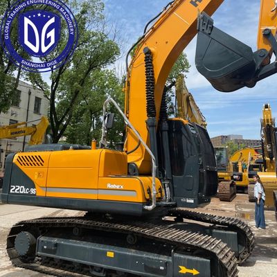 รถขุด Hyundai 220LC-9S มือสอง พร้อมส่งเครื่องยนต์ Cummins ไปออมัน