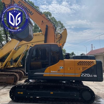 รถขุด Hyundai 220LC-9S มือสอง พร้อมส่งเครื่องยนต์ Cummins ไปออมัน