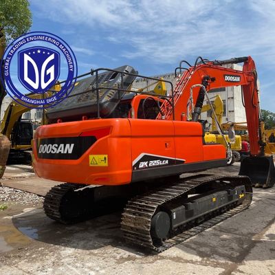 รถขุด Doosan DX225 มือสอง อุปกรณ์หนักที่เชื่อถือได้ ราคาไม่แพง