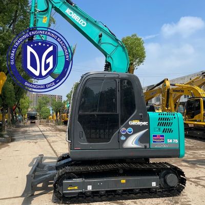 รถขุด Kobelco SK75 มือสอง แบบเคลื่อนที่ด้วยสายพาน ขนาดกะทัดรัด