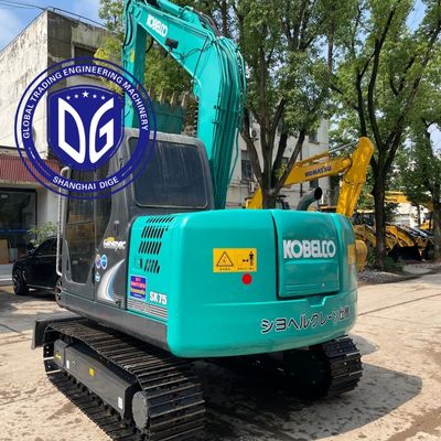รถขุด Kobelco SK75 มือสอง แบบเคลื่อนที่ด้วยสายพาน ขนาดกะทัดรัด