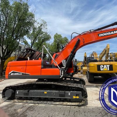 ใช้ Doosan DX225 เครื่องขุดน้ํามันชนิดน้ํามันดีเซล