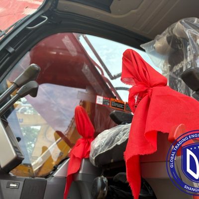 ใช้ Doosan DX225 เครื่องขุดน้ํามันชนิดน้ํามันดีเซล