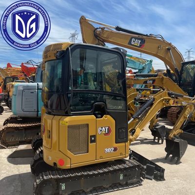 ใช้ Caterpillar 302 มินิ Excavator รวมประสิทธิภาพพร้อมทํางาน
