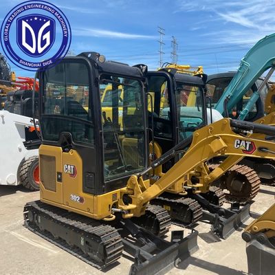 ใช้ Caterpillar 302 มินิ Excavator รวมประสิทธิภาพพร้อมทํางาน