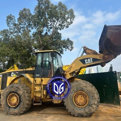 ประเทศญี่ปุ่น 7 ตัน ใช้ Caterpillar Wheel Loader CAT980G Wheel Loader คุณภาพสูงในคลัง